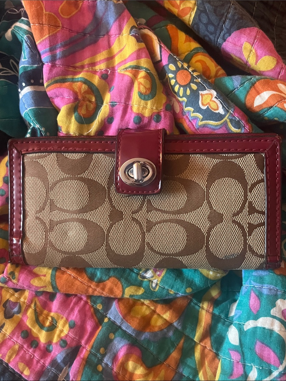 Coach Vintage Hampton Signature Slim Turnlock Envelope Wallet (REHAB)